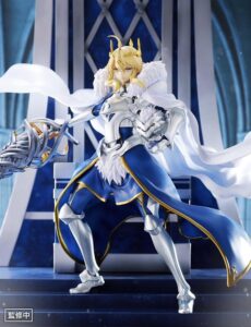 eStream-Fate-Grand-Order-Divine-Realm-Camelot-Lion-King-1-7-PVC-Figure