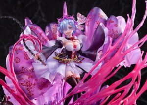 eStream-Re-ZERO-Starting-Life-in-Another-World--Oni-Rem-Crystal-Dress-Ver.-Figure